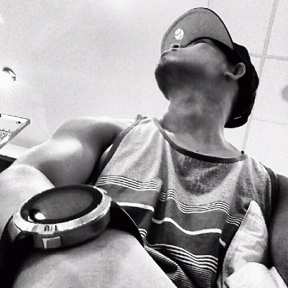 Meet your Posher, John xeres - Picture 8 of 8